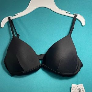 NWT Lululemon Swim Top